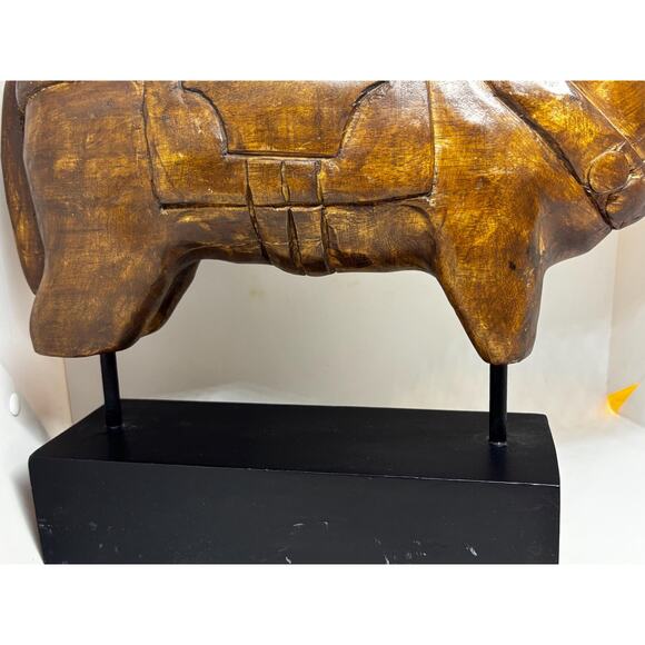 Vintage-Style Wooden Horse Figurine, Hand-Carved, Mounted On A Black Base - Picture 4 of 10